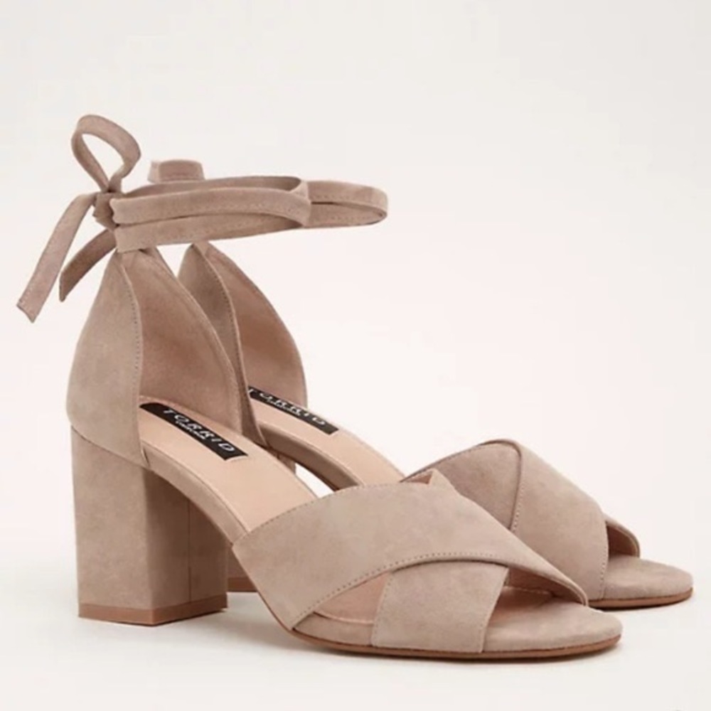 TORRID Genuine Suede Taupe Wrap Block Heels size 10.5W